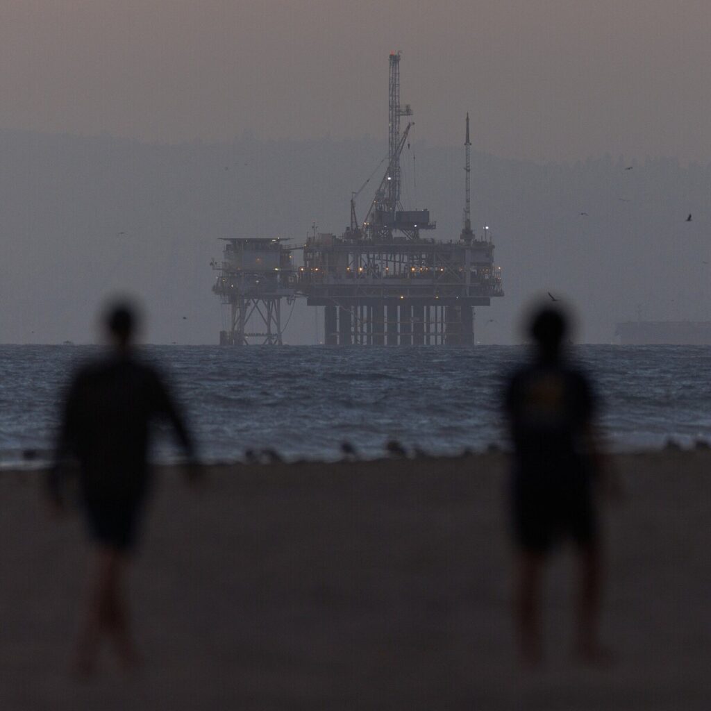 Trump Is Said to Propose Opening California Coast to Oil Drilling