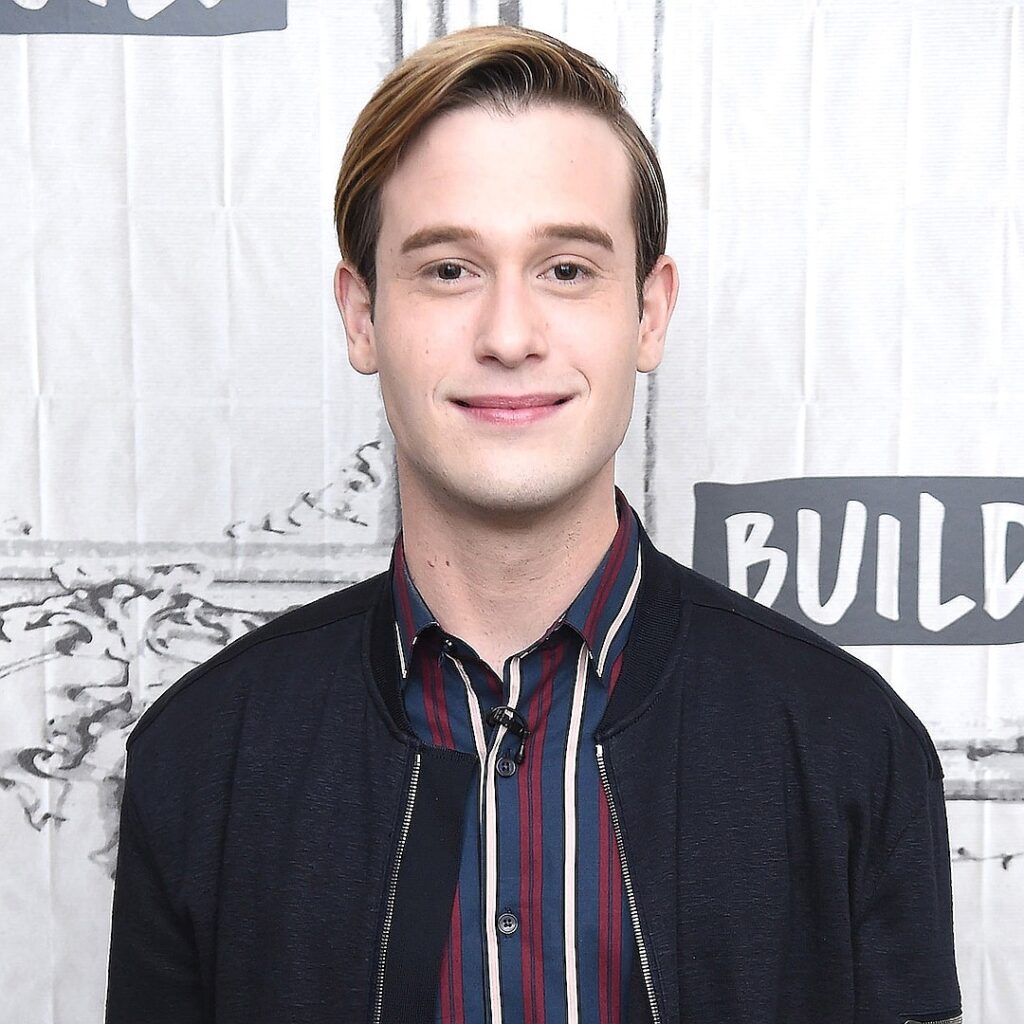 Celebrity Medium Tyler Henry Undergoes 3rd Brain Tumor Surgery