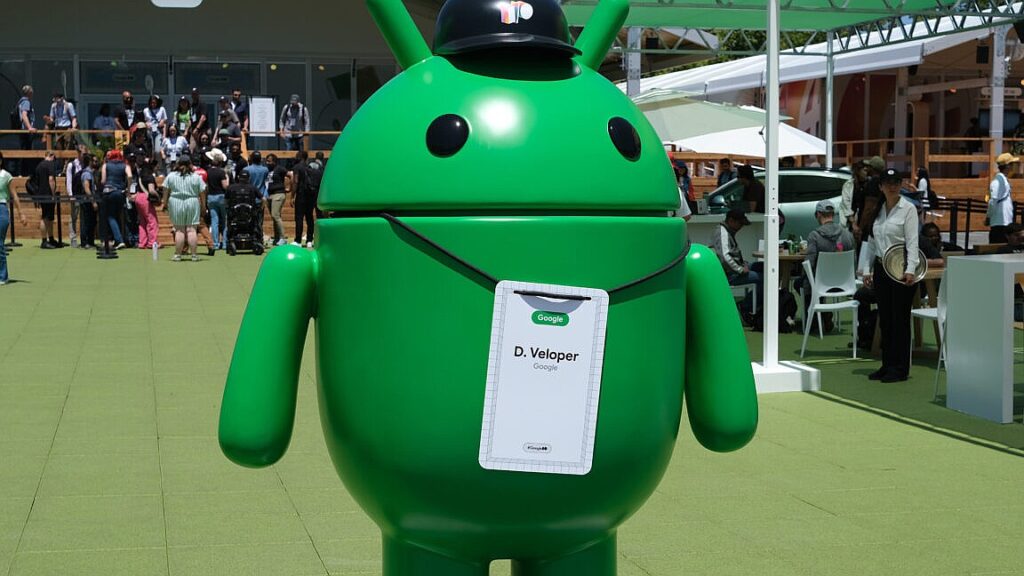 Google will let Android power users bypass upcoming sideloading restrictions