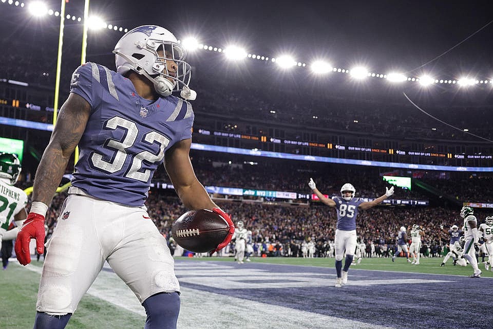 Patriots Rookie TreVeyon Henderson Turns Short Week Into Five Touchdowns