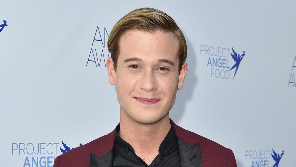 Medium Tyler Henry Undergoes “Very Successful” Surgery For Brain Tumor