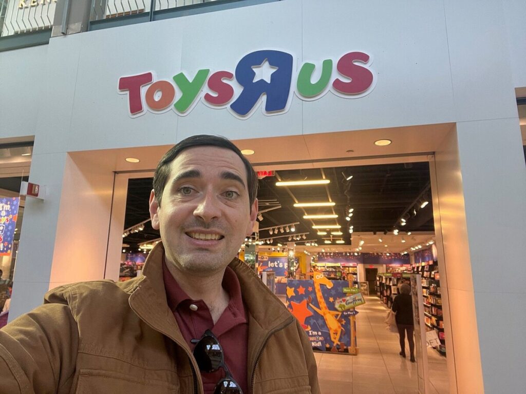 I went to Toys R Us. It was strange &mdash; and shows what can happen to ‘zombie’ retail brands after bankruptcy.