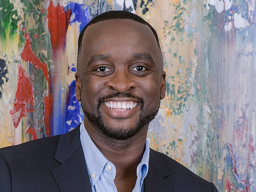 6-figure eBay veterans who have been on the platform for 20 years explain how to make money reselling items