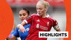 Chelsea set new WSL unbeaten record in draw at Liverpool