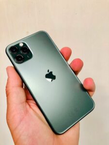 Apple’s iPhone Pocket by Issey Miyake Is Confusing by Design