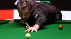 O’Sullivan & Trump fight hard for first-round wins