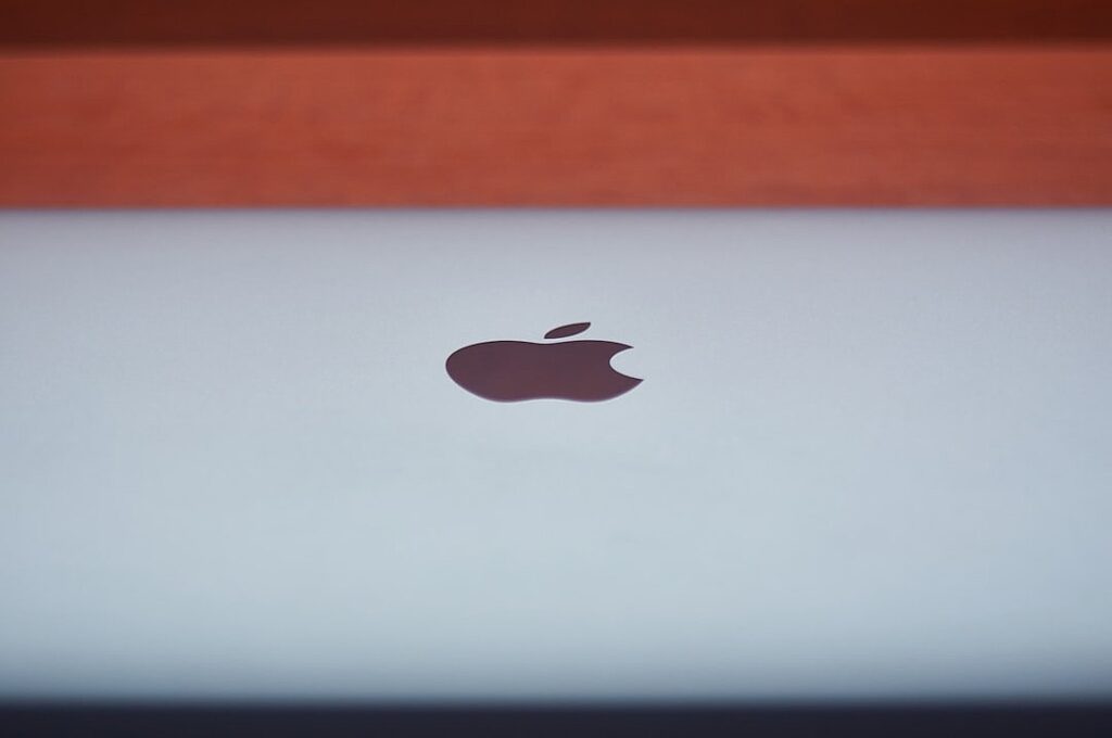 Apple’s iPhone Pocket by Issey Miyake Is Confusing by Design