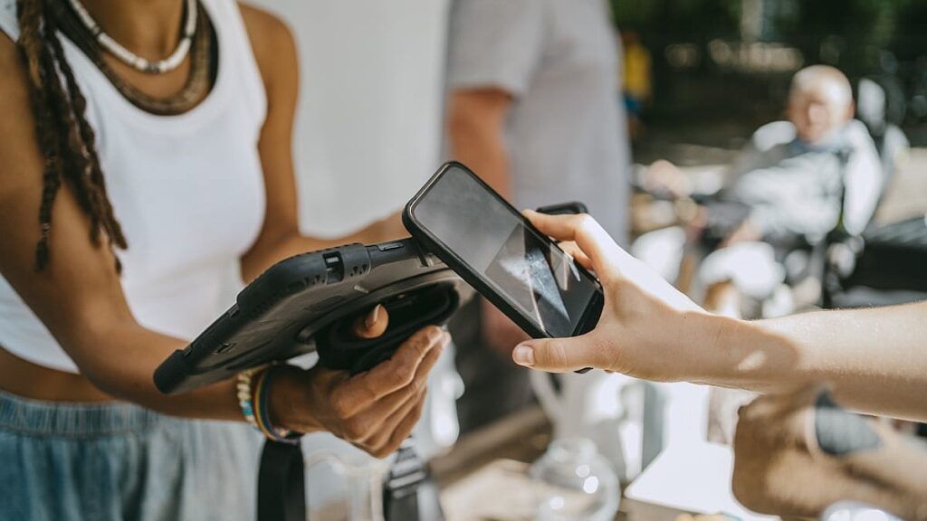 How to use Apple Pay on Amazon when Black Friday shopping