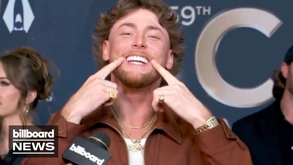 Bailey Zimmerman’s Reaction to Reception of ‘Different Night Same Rodeo’ & Shows Off His New Teeth | CMA Awards 2025