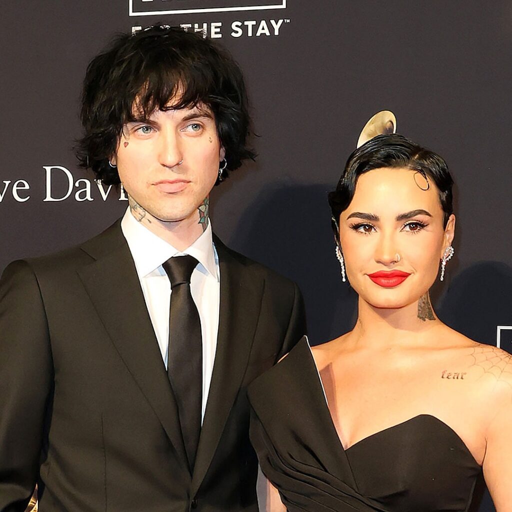 Demi Lovato Shares How Jutes Helped Her Overcome “Deep Depression”