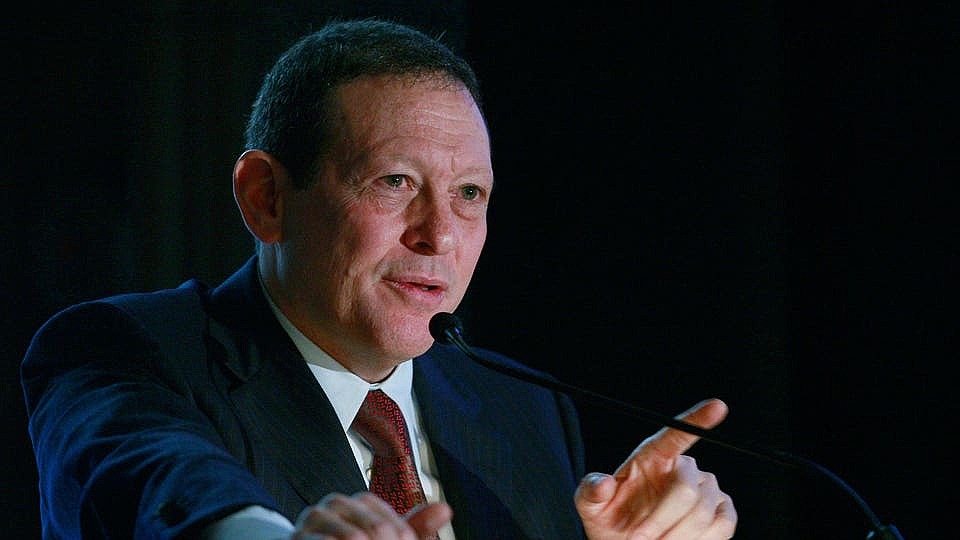 Epstein Emails Spotlight Billionaire Thomas Pritzker’s Relationship With Financier: ‘Like Family’