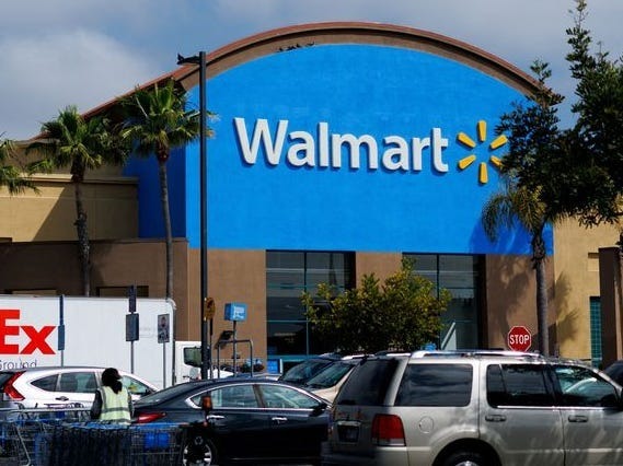 Walmart execs are ‘optimistic’ about holiday sales &mdash; but ‘keeping an eye’ on this group of customers’ spending