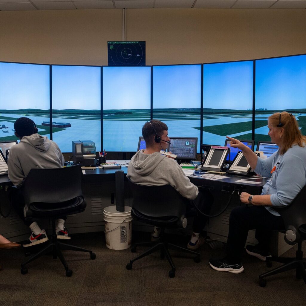 As Government Shutdown Slows Air Traffic Training, These Schools Are Stepping In