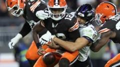 How much are Browns to blame for ‘rough’ Sanders debut?
