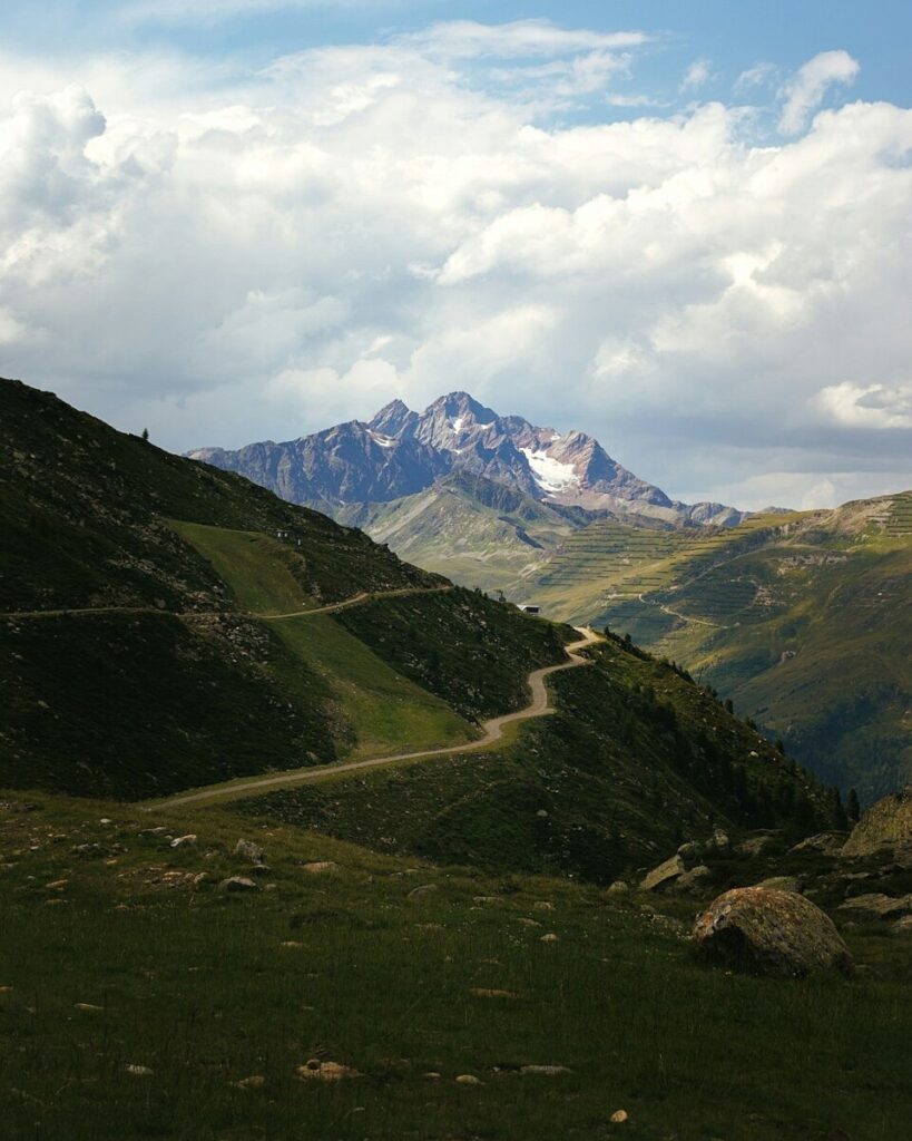 See how Donald Trump is creating his own police force