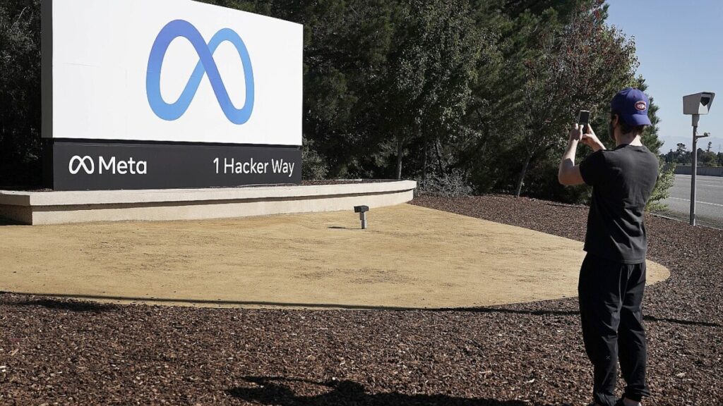 Judge sides with Meta in antitrust trial, will not spin off WhatsApp and Instagram