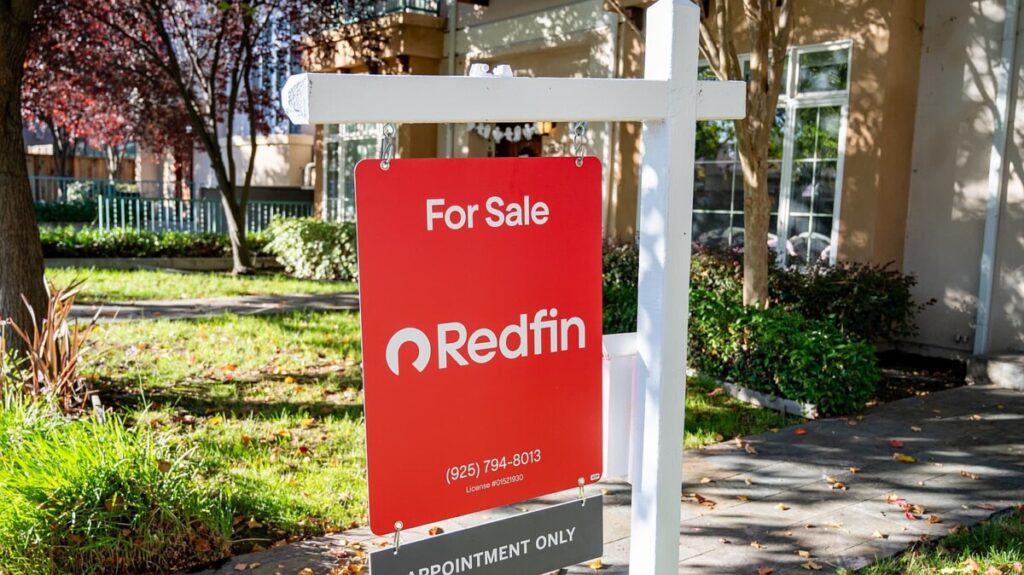 Existing home sales see small October gain, but supply is now dropping