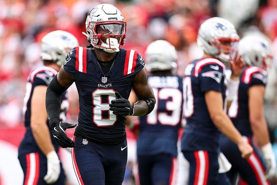 Patriots’ Stefon Diggs Staying Ahead Of Schedule In Comeback Campaign