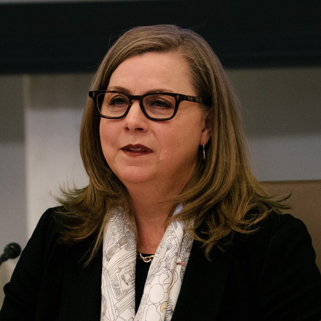 The Fed Is Cutting Bank Oversight. Critics See Risks.