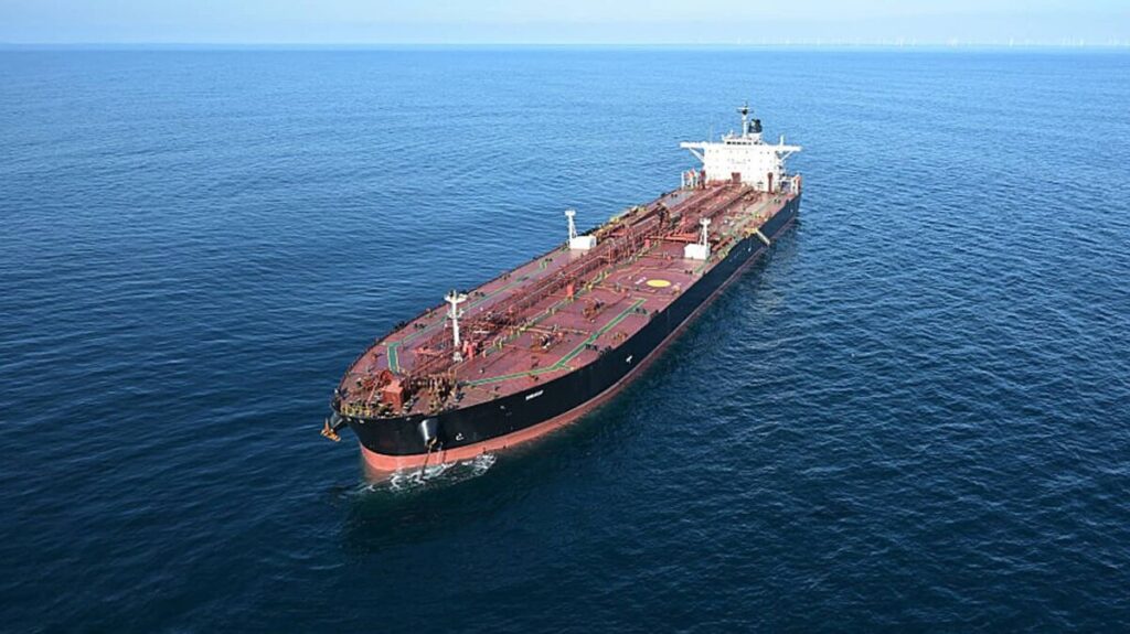 Oil prices and energy stocks fall sharply on Trump’s new Ukraine peace plan