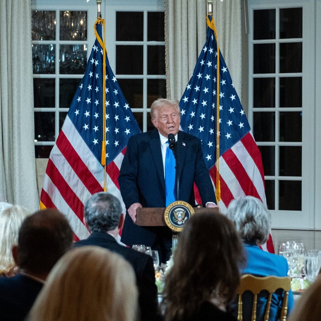 Trump to Hold Two Fund-Raisers for His Super PAC Next Year