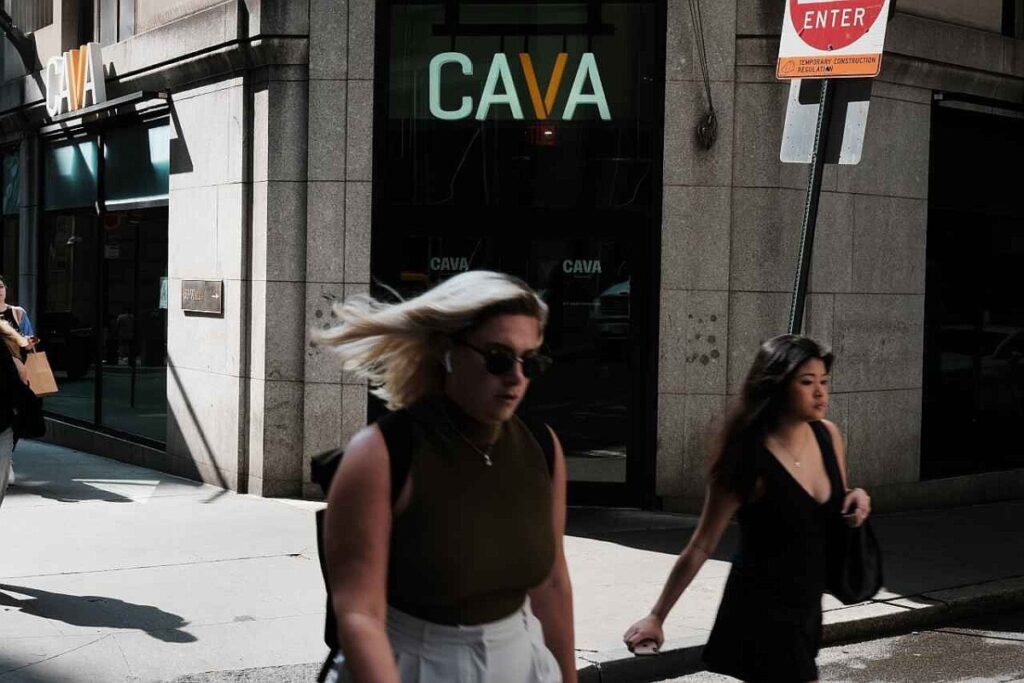 Cava trims sales outlook amid heavy competition. But it’s wary of diving into the discounting fray.