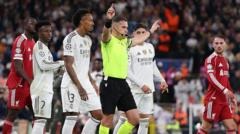 Free-kick, penalty… or drop ball? VAR intervenes on Real Madrid handball