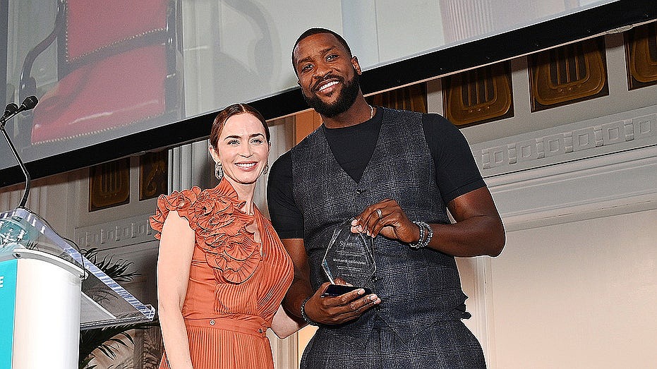 Former NBA star teams up with GOP lawmaker to help young children suffering from stuttering disorder