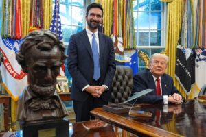 Lucas: Healey, Wu aren’t joining Trump’s buddy list