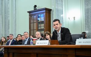 NASA nominee appears before Congress, defends plans to revamp space agency