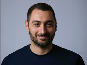 This startup is helping brands show up in chatbots and AI search. Read the pitch deck it used to raise $4 million.