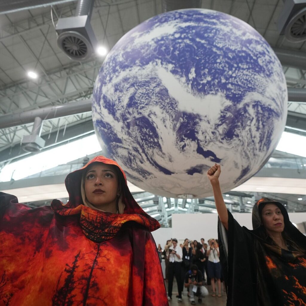 Many Fighting Climate Change Worry They Are Losing the Information War