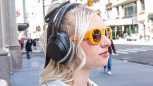 The 11 best noise-cancelling headphones we use, love, and recommend