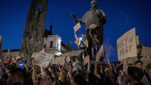 Ukraine’s Corruption Scandal Is Bad. But Exposing It Is a Win.