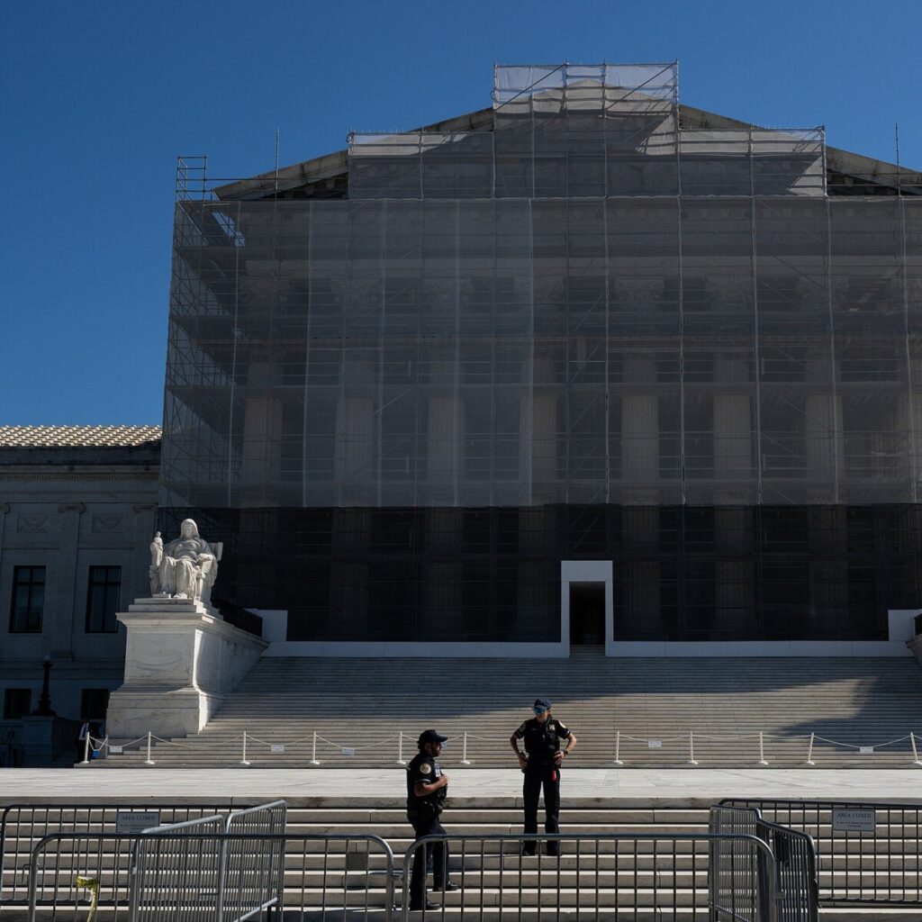 Justices to Review Trump’s Order Restricting Birthright Citizenship