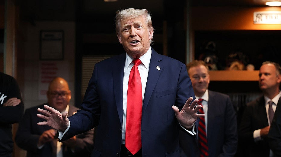 Senate GOP barrels past blockade to advance nearly 100 Trump nominees