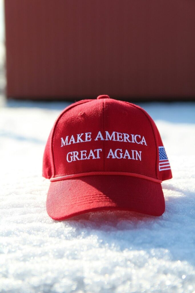 MAGA is divided over the promise and perils of AI