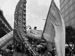 5 Books to Help You Disconnect From Your Phone